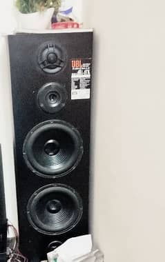 JBL MI-8X Powerful speakers Pair