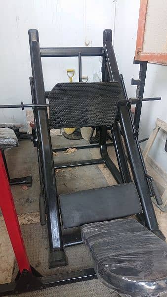 complete gym setup machines 12
