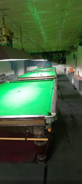 Snooker table 8
