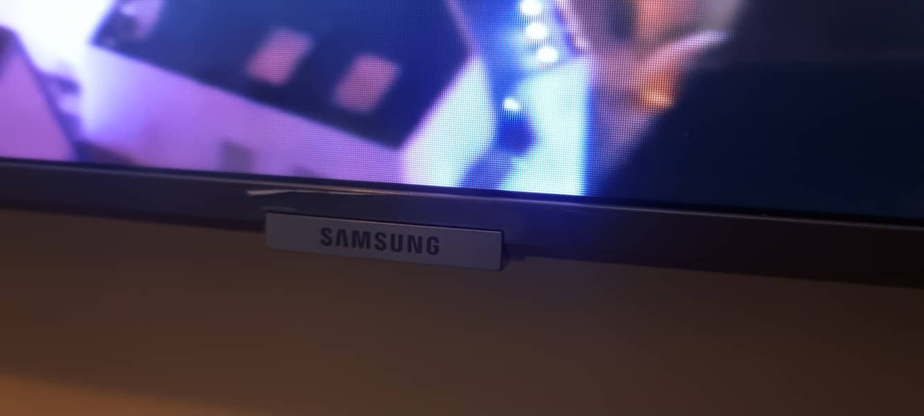 Samsung AU7000 65" Crystall UHD 8