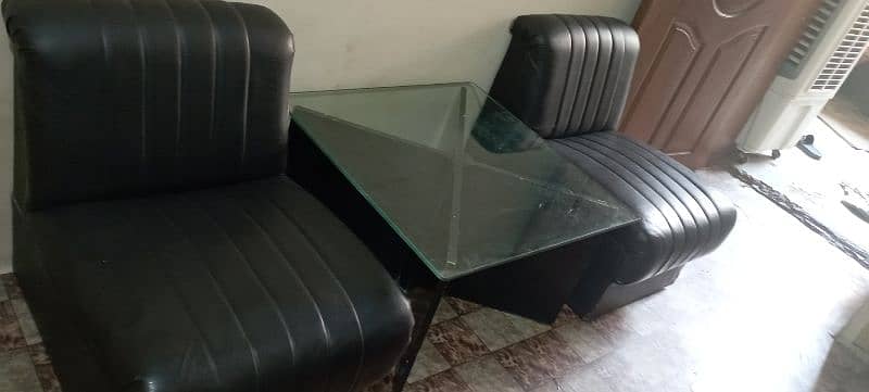 Sofa set Neat and Clean Condition Urgent sale 3