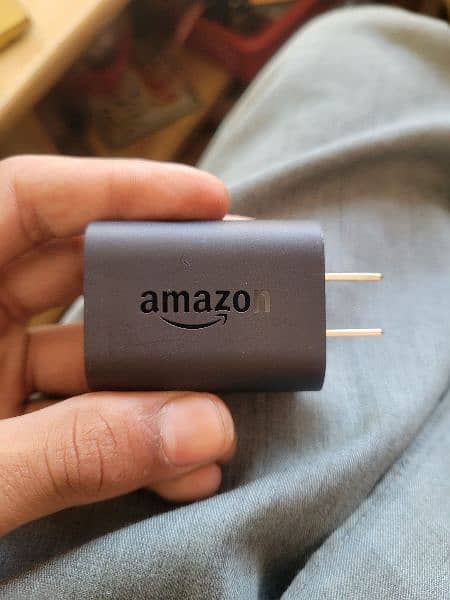 Amazon 9w official USB charger 3