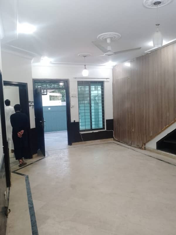 7 MARLA NEW PORTION AVAILABLE FOR RENT G-13/2 ISLAMABAD 6