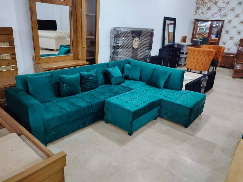 l shape sofa 6 seater with Puffy 1