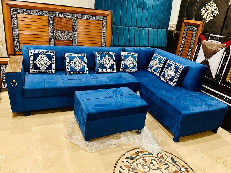 l shape sofa 6 seater with Puffy 3