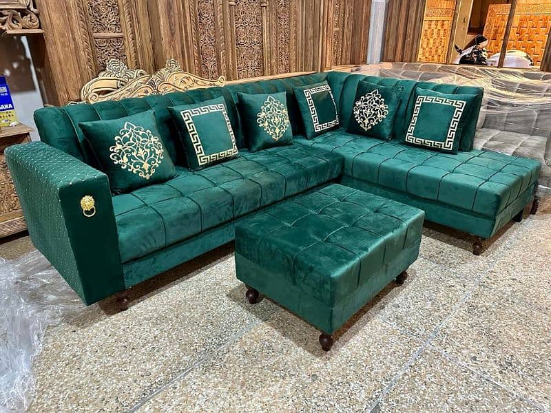 l shape sofa 6 seater with Puffy 5