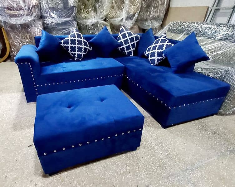 l shape sofa 6 seater with Puffy 12