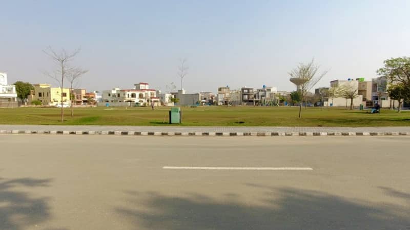 Facing Park 5 Marla Residential Plot For Sale In Lake City - Sector M7 Block C2 Raiwind Road Lahore 12