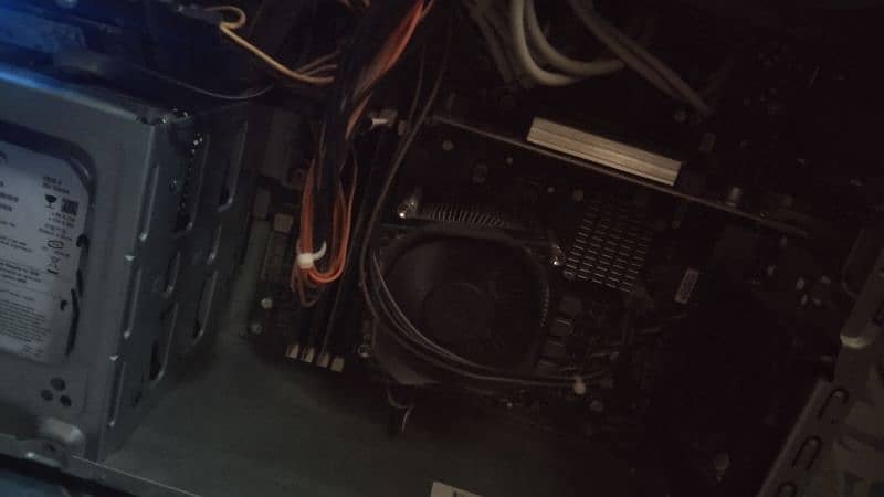 Gaming PC 12gb ram, 1gb graphic card, sss hard 5