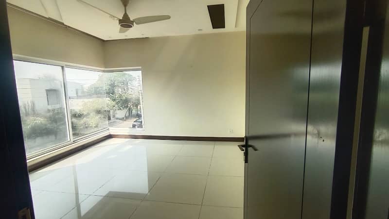 Prime Location 1 Kanal Awesome Upper Portion For Rent In DHA Phase 1 11