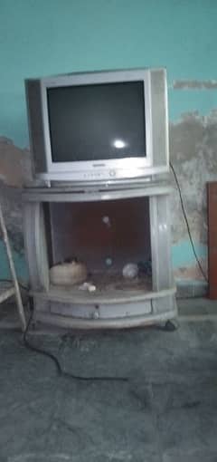 samsung tv for sale with traly 0
