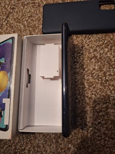 samsung galaxy A51 with imei matched Box in 10/ 10 condition 5