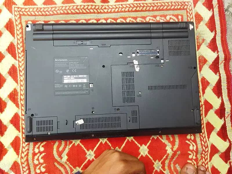 lenovo laptop i5 with 1.5 gb intel graphics 4