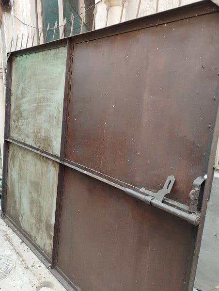 main gate heavy iron guage 14"×6.5"=(7"×5×6.5")+(7"×6.5") 4