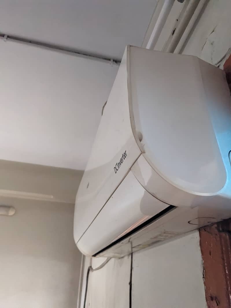 Haier DC inverter Air conditioner 3