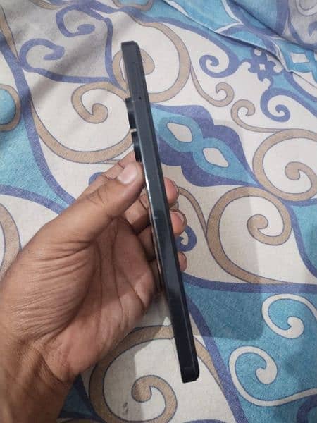 Redmi 13C 6/128 urgent sale warranty available good condition 0