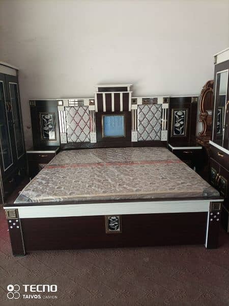 four pic/ Double Bed set / King size Bed set / Master Dressing Bed set 2