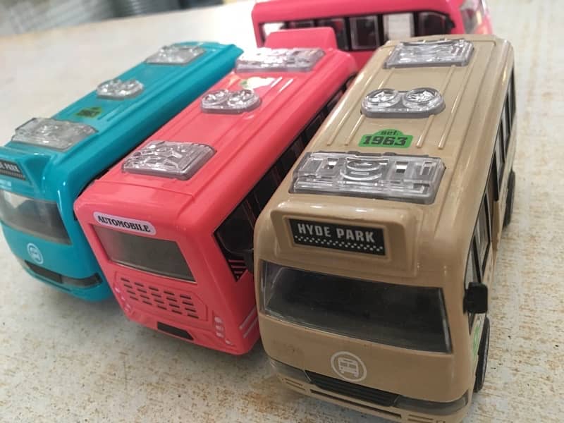 china sold plastic toys bus Rs 600 2