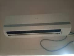 Haier Ac 1 ton good condition only first time gas charge and service