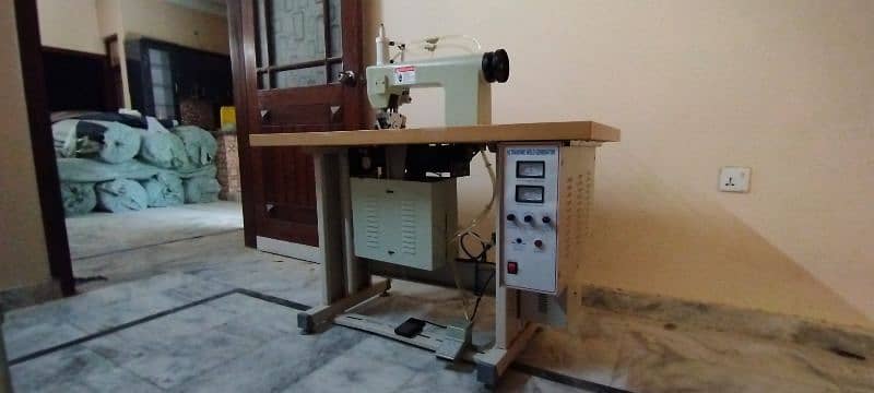 Ultra Sonic Non Woven Sewing Machine Fresh Import for Sale 3