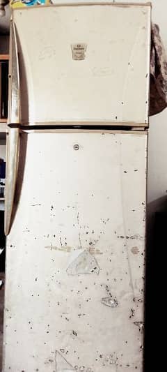 Dawlance Refrigerator (Signature)