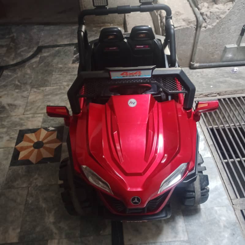 Baby jeep red colour charging wali 7