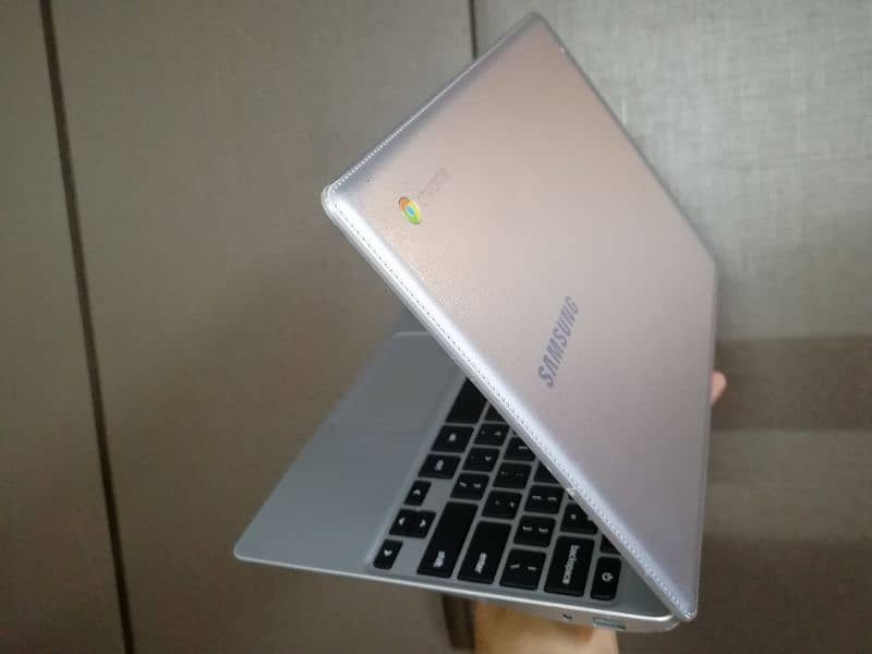 Samsung tablet sy bhtr Chromebook chrome book 5