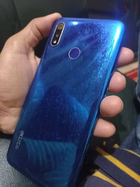 realme 3 100 percent sealed set guaranteed with complete box charger 3
