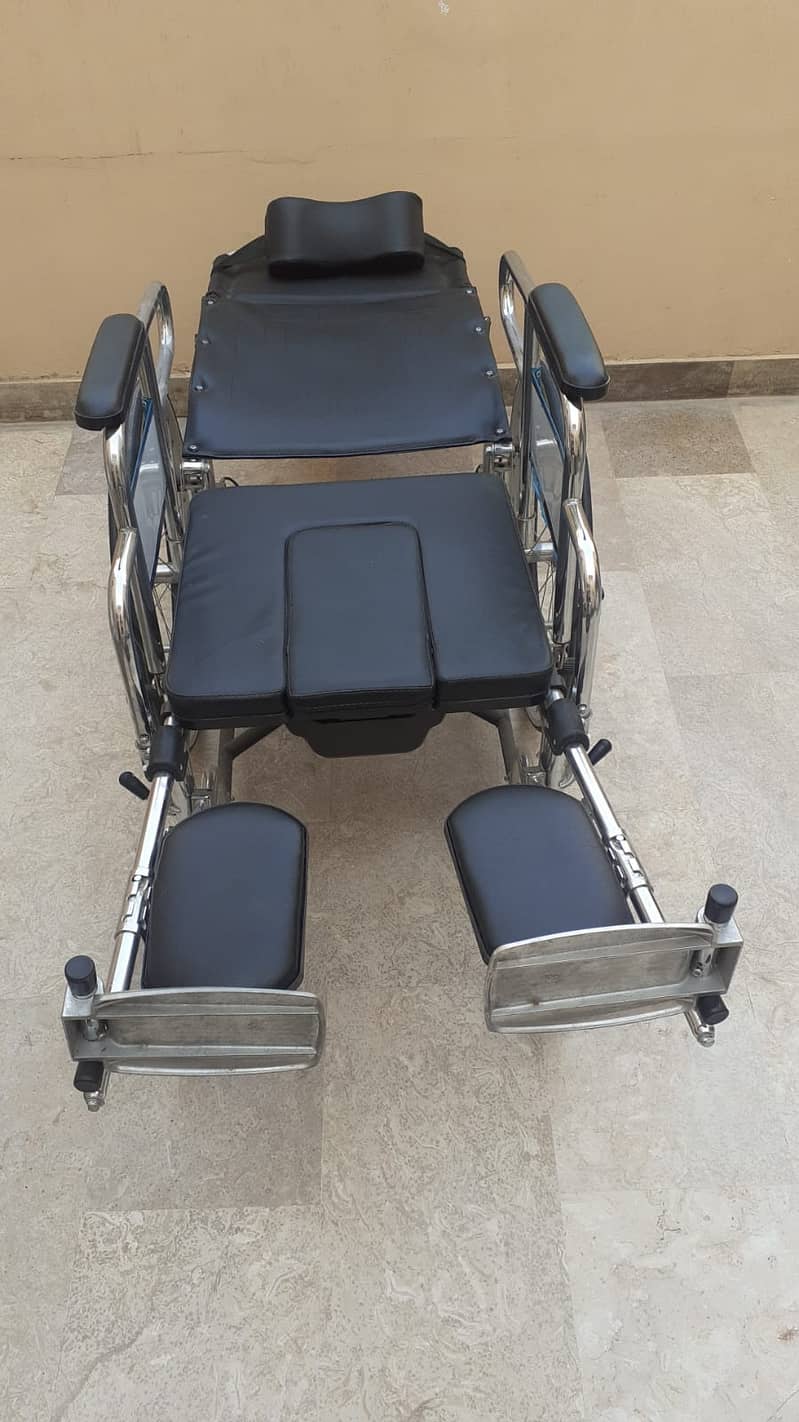 Folding Reclining Wheelchair with Commode Attachment 3
