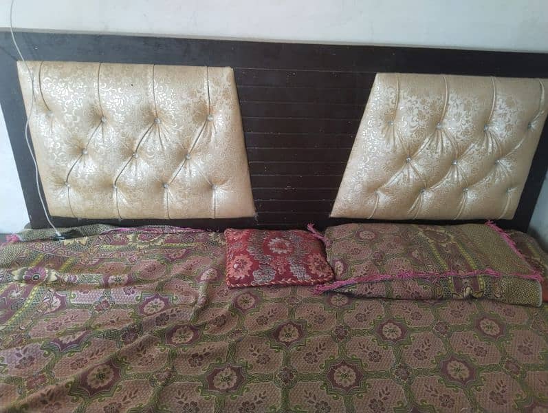 03000098422 double bed Hy condition 9/10 2