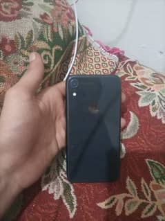 i phone xr non pta  condition 10/10 128 gb with box water pack