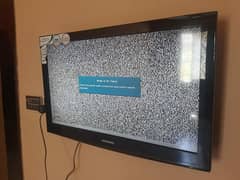 32" LCD TV SERIES 4 | SAMSUNG