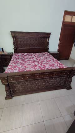 Double bed king size with dressing & Mattress