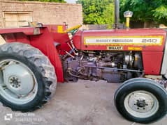Tractor 240 massie , model 2001.