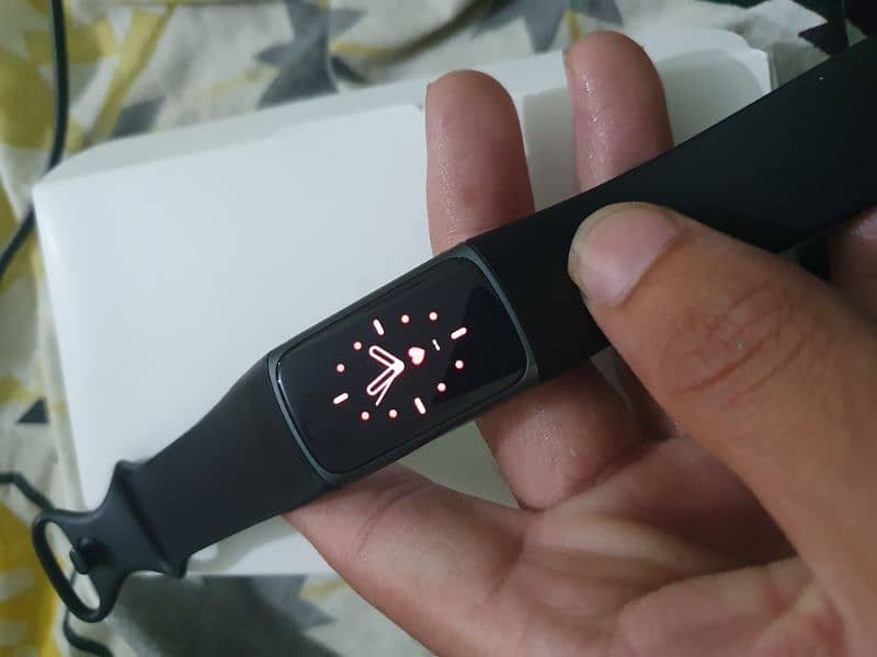 ORIGINAL FITBIT CHARGE 5 IMPORT FROM USA 1