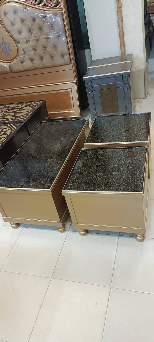 comforty table/Tables\Center tables \ wooden Table/ tables for sale 1