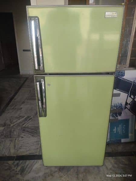 National Refrigerator made in Japan No frost 1
