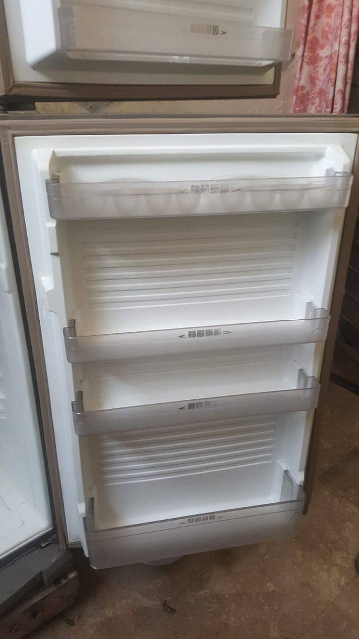 Dawlance Refrigerator H-Zone 2