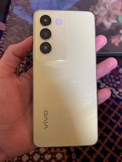 Vivo Y100 Only 2 Days Used