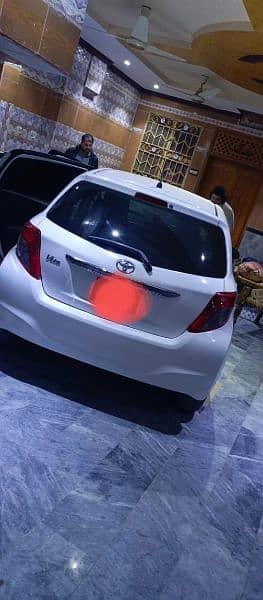 Toyota Vitz 2012 8