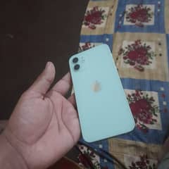 iphone 12 10/10 green colour forsale