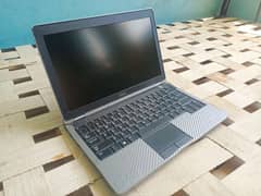 Dell Latitude E6230 (without Battery) 0