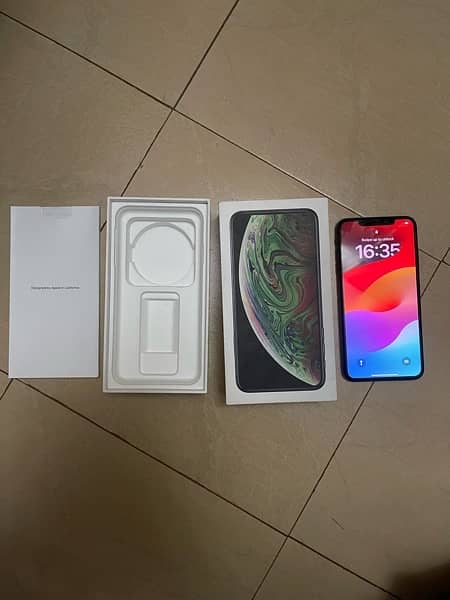 Apple iPhone Xs Max [512 GB, PTA approved, 95% BH, Full box] 8