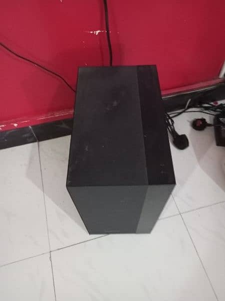Samsung Sound Bar HW-H450 with sub woofer import from Dubai 3
