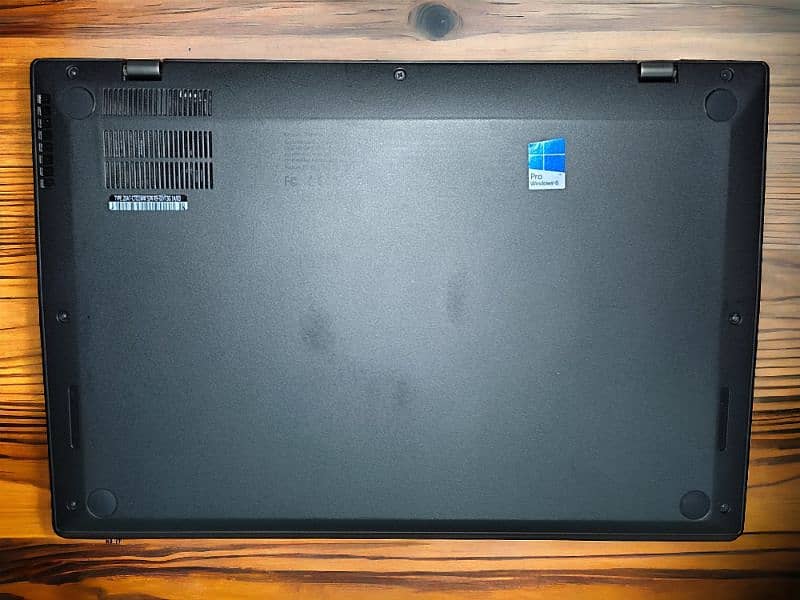 Lenovo X1 Carbon i7 Super Slim Laptop 8GB 256GB SSD 1