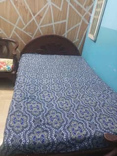 Bed for sale in good condition