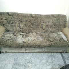 Sofa Set with Strong Wooden Frame - Needs a Little Fixing 0
