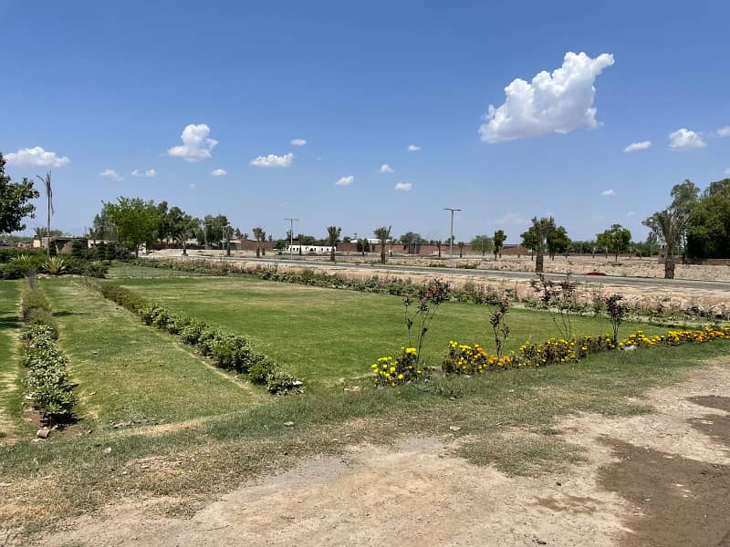 3 Marla LDA Approved Plots on 3.5 Year Easy instalments Near To Bahria Town Lahore 4