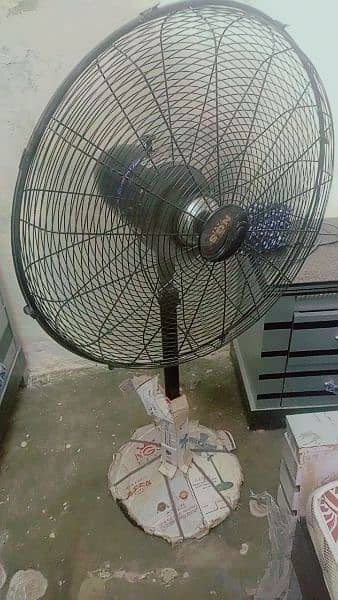 sell GFC Fan with warranty 2month used only 1
