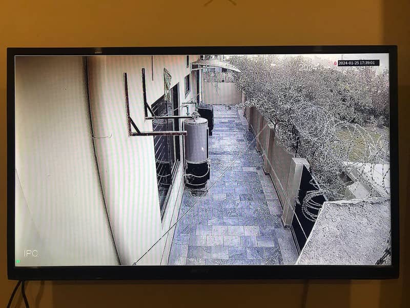 CCtv Camera installaction  and mentines available secuire your home 7